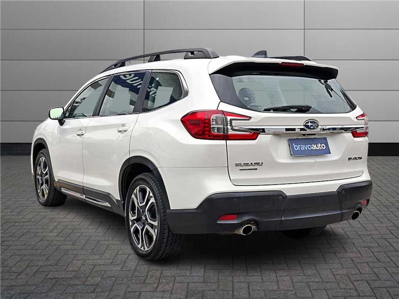 Subaru EVOLTIS 2.4 T LIMITED GARDX AT 4X4 2024 - Foto 2 de 20