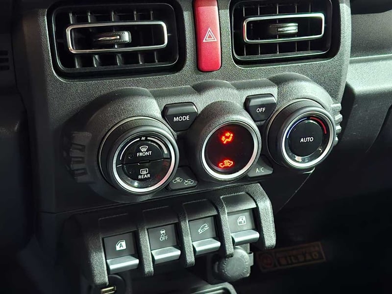 Suzuki JIMNY 1.5 GLX MT 4X4 2024 - Imagen 20 de 20