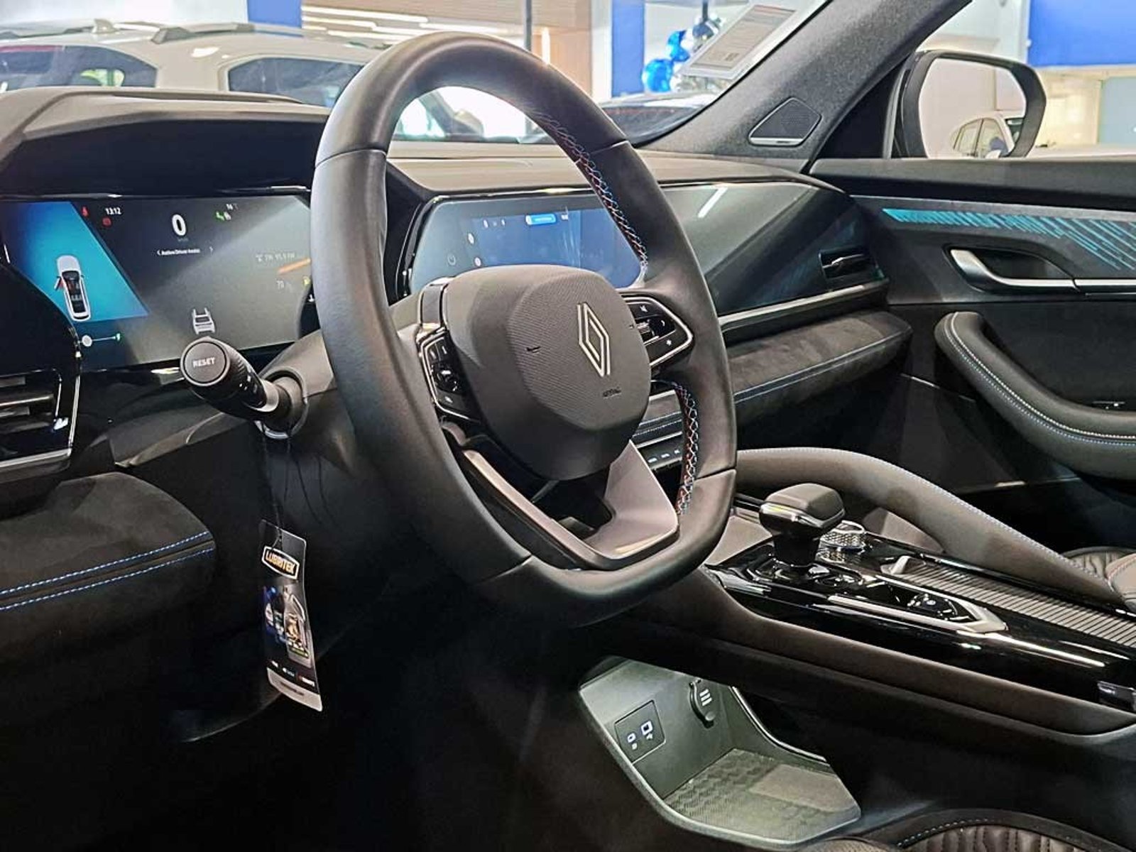 Renault KOLEOS 1.5 T ESPIRIT ALPINE AT 4X4 HIBRIDO 2026 - Imagen 10 de 20