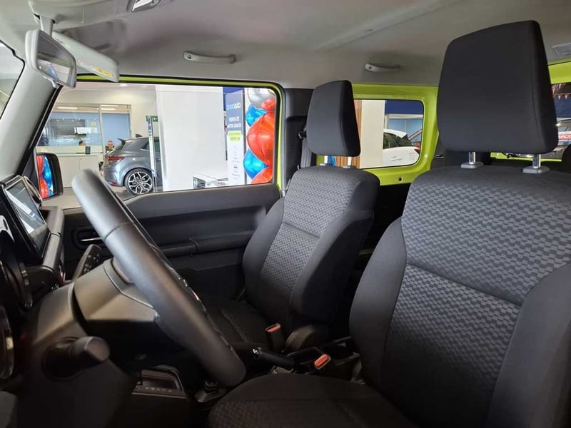 Suzuki JIMNY 1.5 GLX AT 4X4 2026 - Imagen 15 de 20