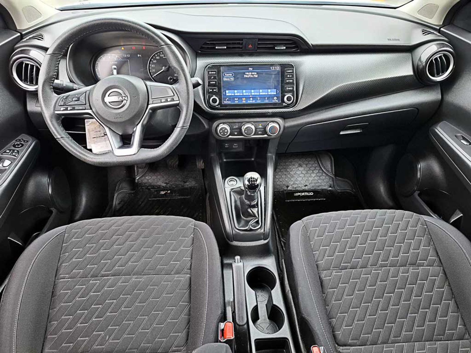 Nissan KICKS 1.6 SENSE MT 2023 - Imagen 12 de 20