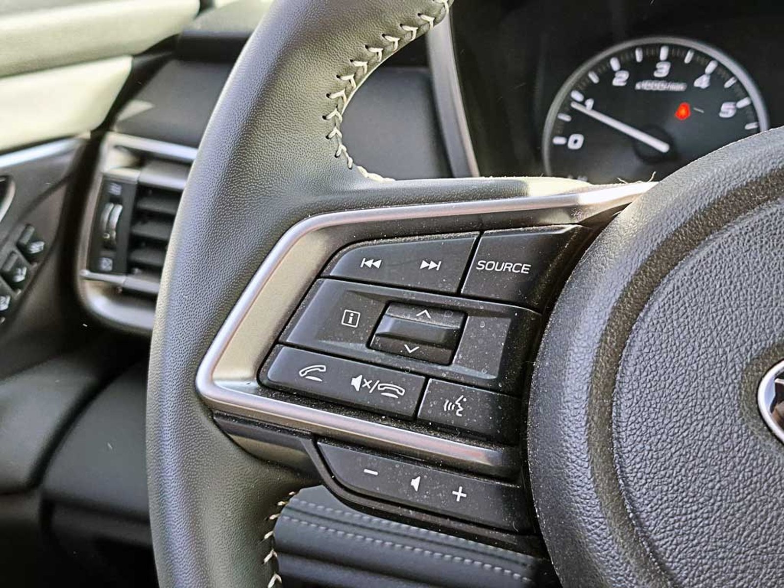 SUBARU OUTBACK (IN) 2.5 TOURING GARDX AT 4X4 2026 - Imagen 18 de 20