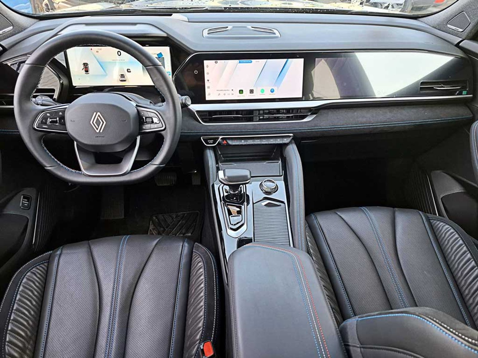 Renault KOLEOS 1.5 T TECHNO AT HIBRIDO 2026 - Imagen 15 de 20