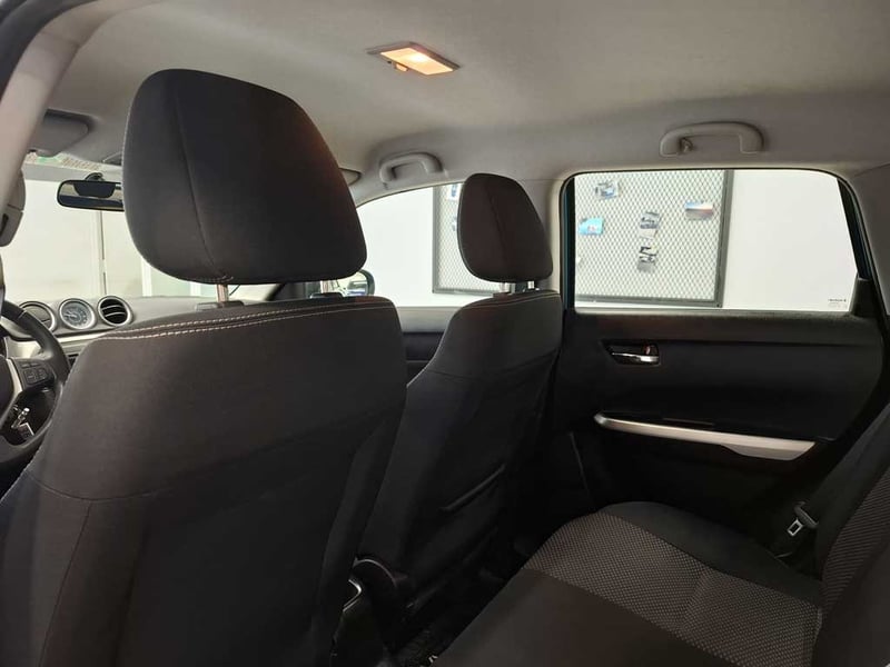 Suzuki VITARA 1.6 GLS 4X2 AT 2017 - Imagen 16 de 20
