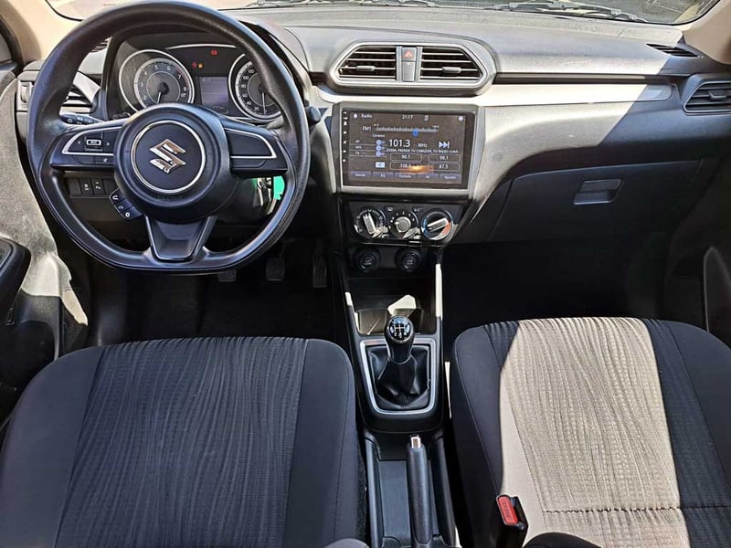 Suzuki DZIRE 1.2 GL MT 2024 - Imagen 12 de 19