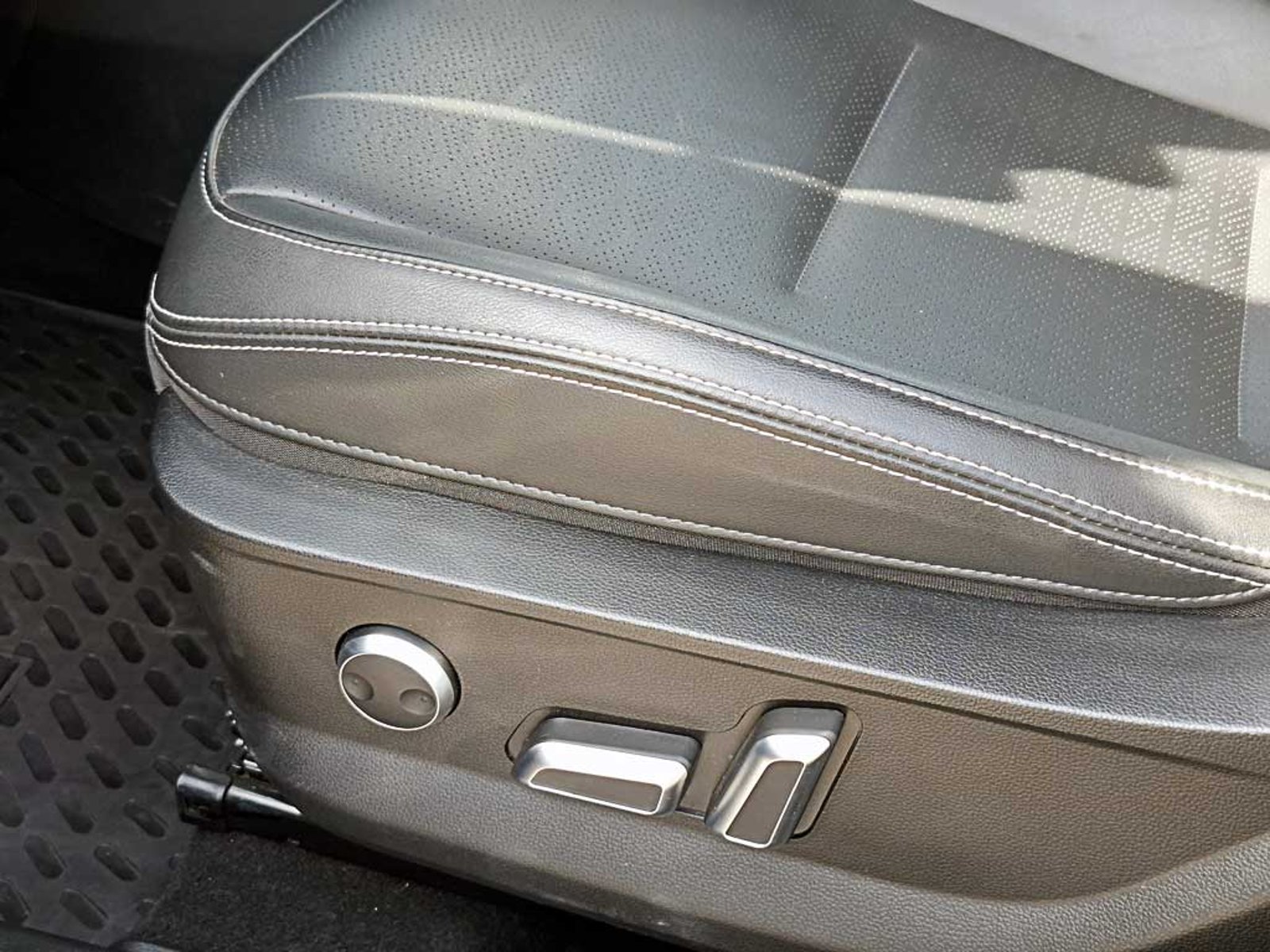 Haval H6 2.0 DELUXE AT 2026 - Imagen 12 de 20
