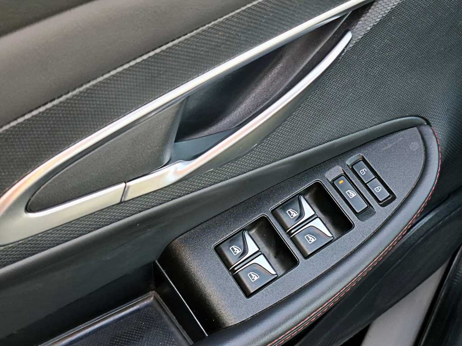 Changan UNI-T 1.5 ELITE AT 2024 - Imagen 11 de 20