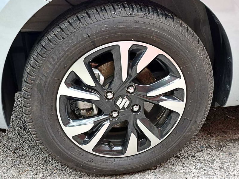 Suzuki SWIFT 1.2 GLX AT HIBRIDO 2025 - Imagen 8 de 20