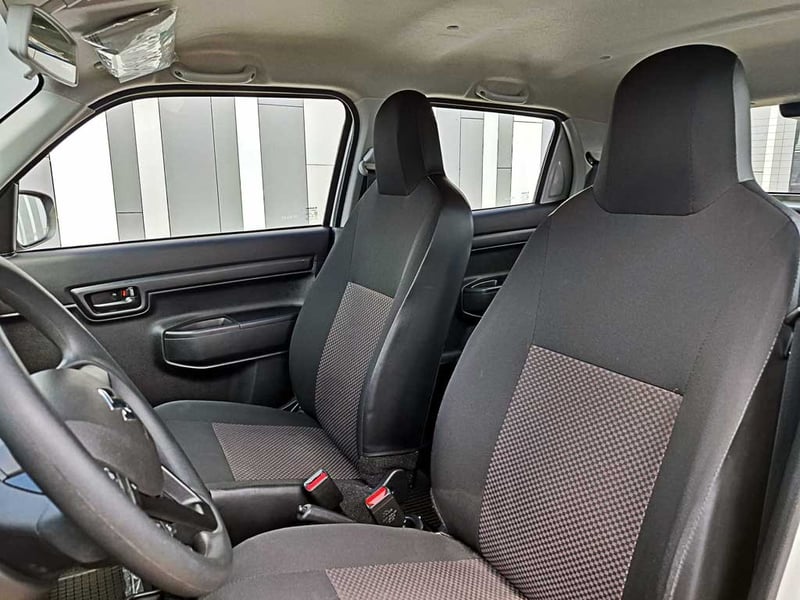 Suzuki S-PRESSO 1.0 GLX PLUS MT 2024 - Imagen 11 de 18
