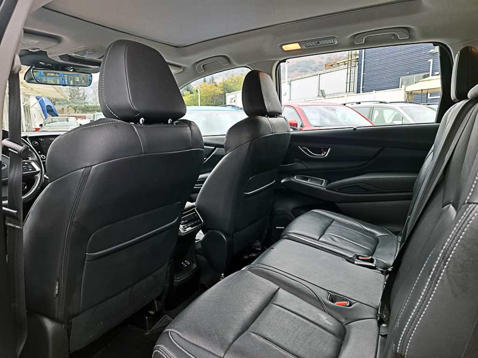 Subaru EVOLTIS (IN) 2.4 T LIMITED GARDX AT 4X4 2024 - Imagen 15 de 20