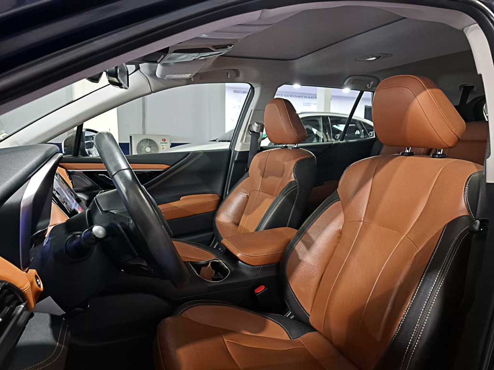 Subaru OUTBACK 2.5 AWD TOURING AT 4X4 2021 - Imagen 16 de 20