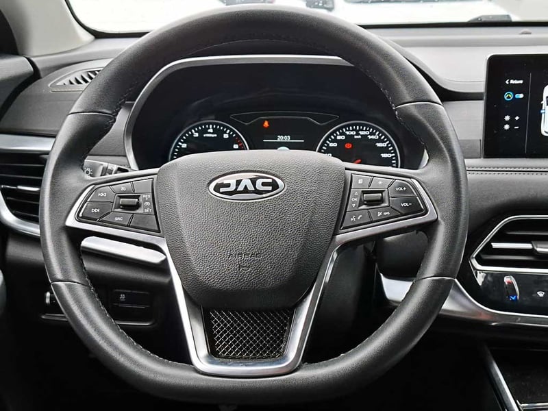 JAC JS8 1.5 LUXURY SE DCT AT 2024 - Imagen 14 de 19