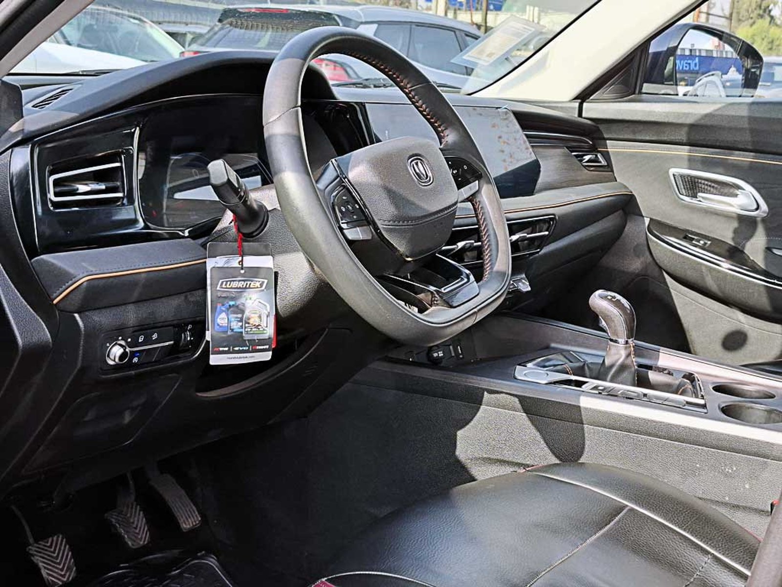 CHANGAN X7 PLUS 1.5 T LUXURY MT 2024 - Imagen 10 de 20