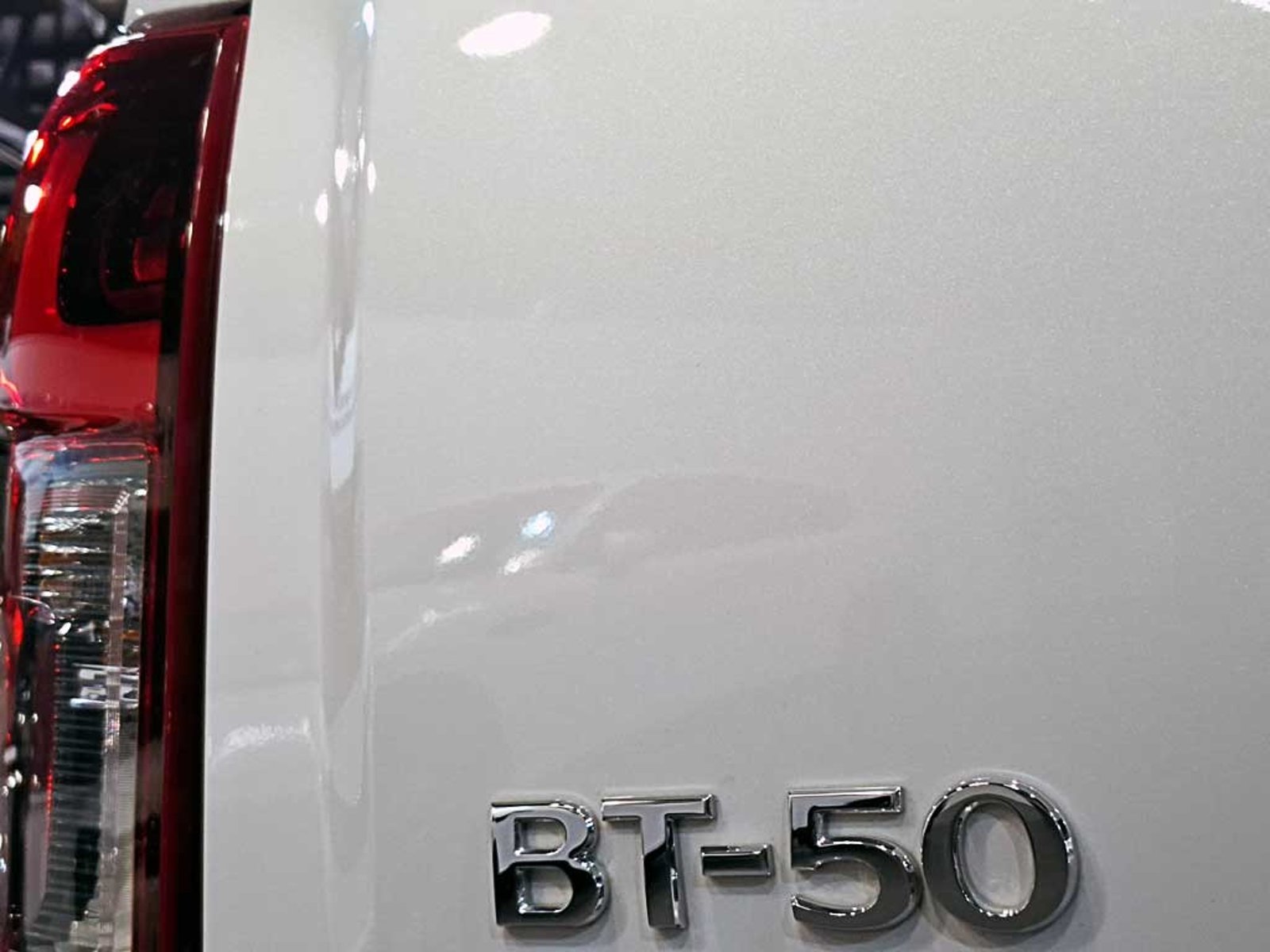 MAZDA BT-50 (IN) 3.0 DC HIGH PLUS AT 4X4 DIESEL 2026 - Imagen 10 de 20