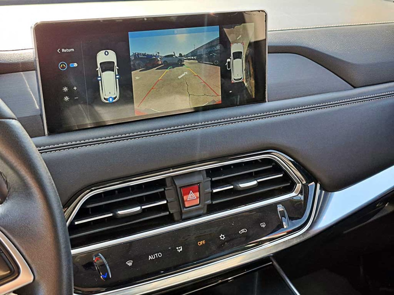 JAC JS8 1.5 LUXURY SE DCT AT 2024 - Imagen 16 de 18