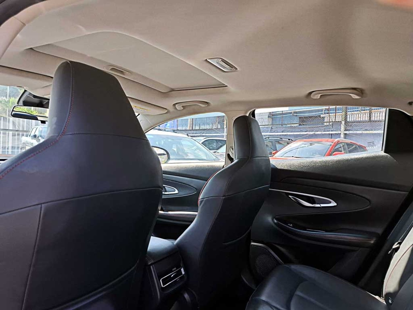 Changan UNI-T 1.5 LUXURY AT 2024 - Imagen 14 de 19