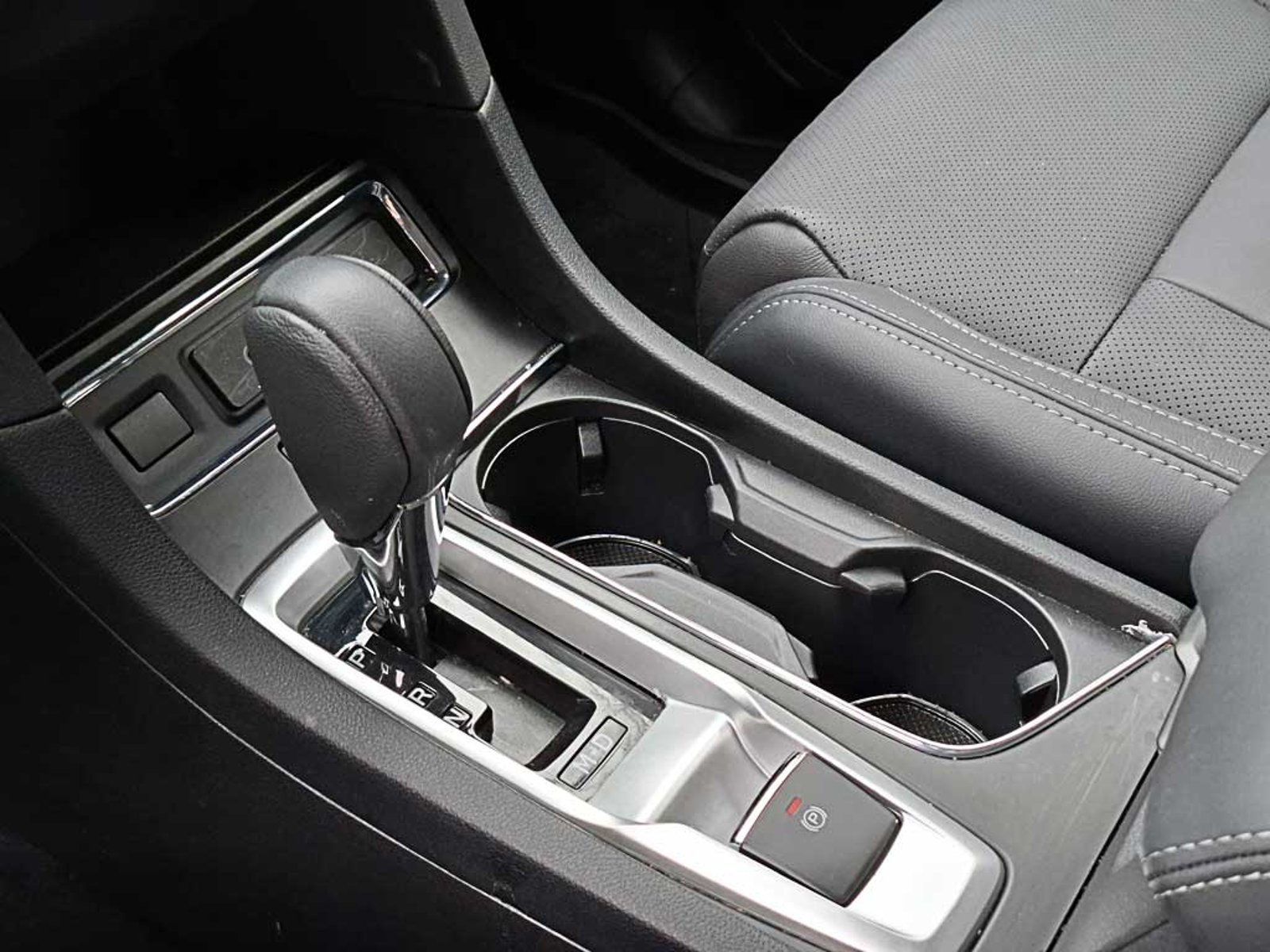 Subaru EVOLTIS (IN) 2.4 T LIMITED GARDX AT 4X4 2025 - Imagen 20 de 20
