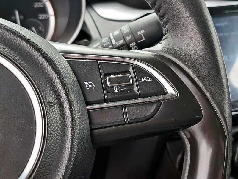 Suzuki SWIFT GLX HB 1.2 AT 2024 - Imagen 17 de 19