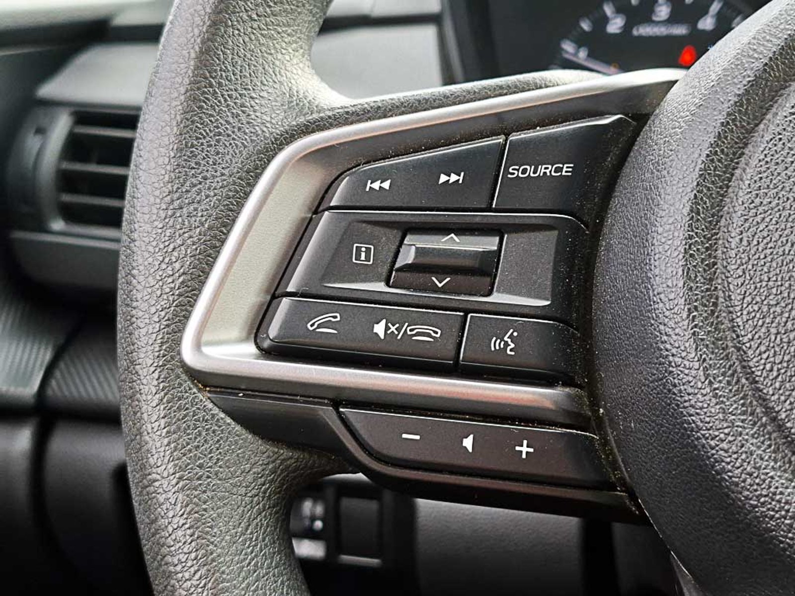 Subaru CROSSTREK 2.0 AT 4X4 2024 - Imagen 17 de 19