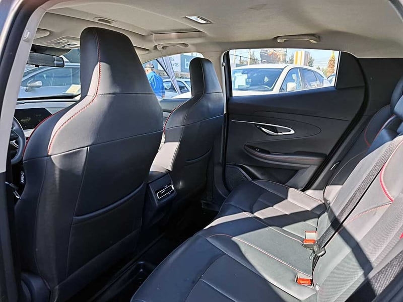 Changan UNI-T 1.5 LUXURY AT 2024 - Imagen 13 de 19