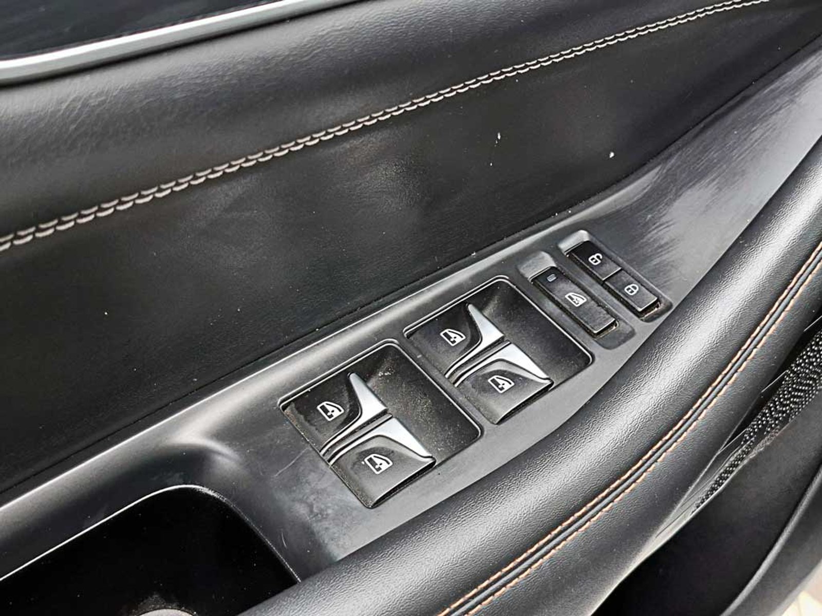 Changan UNI-K 2.0 T LUXURY AT 2024 - Imagen 20 de 20
