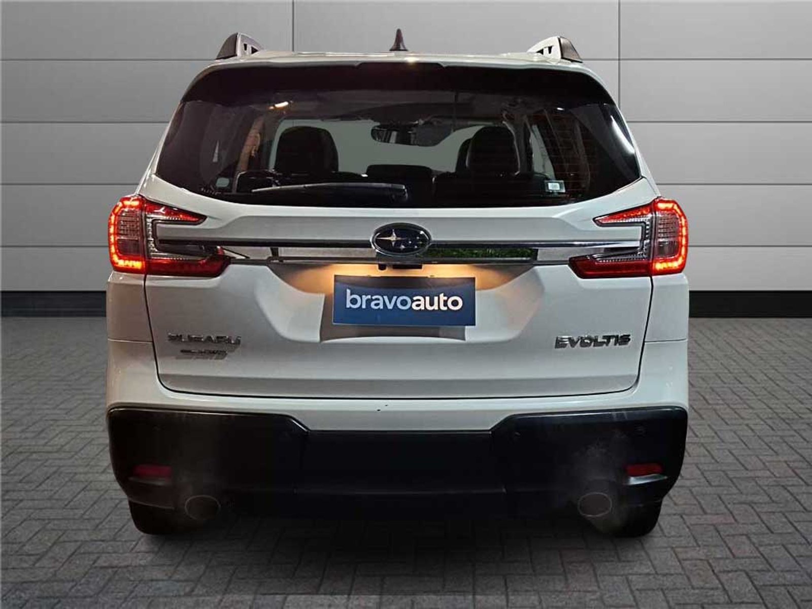 Subaru EVOLTIS 2.4 T LIMITED GARDX AT 4X4 2024 - Foto 3 de 20