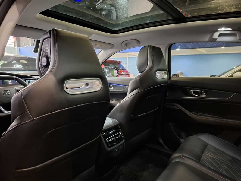 Changan UNI-K 2.0 T ELITE AT 2025 - Imagen 15 de 20