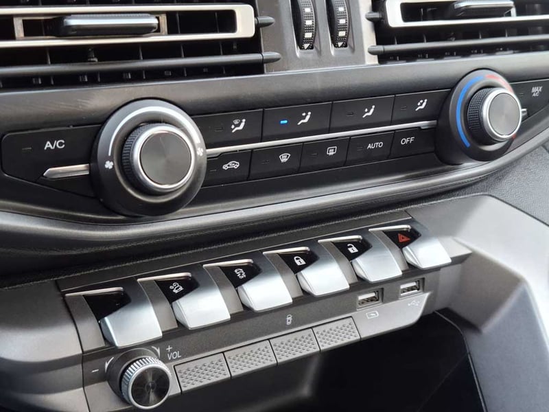 Changan HUNTER 2.0 LUXURY MT DIESEL 2026 - Imagen 20 de 20