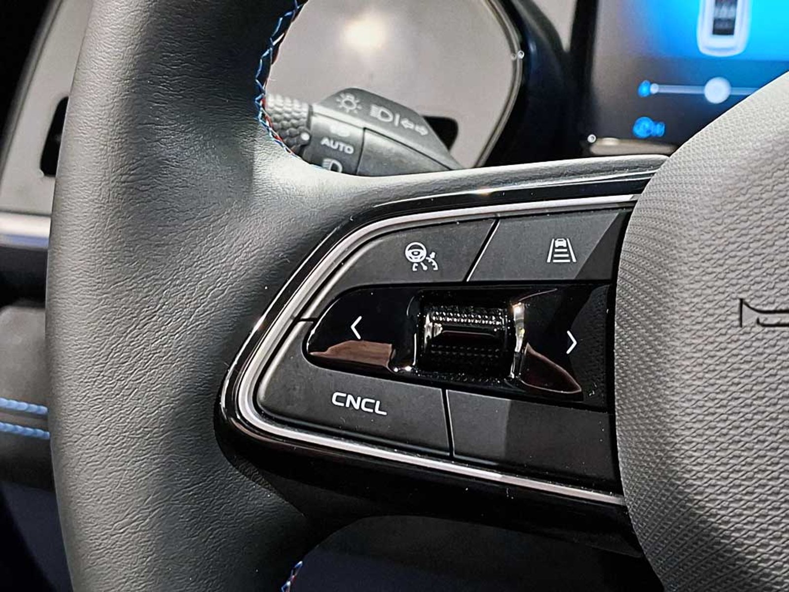 Renault KOLEOS 1.5 T ESPIRIT ALPINE AT 4X4 HIBRIDO 2026 - Imagen 16 de 20