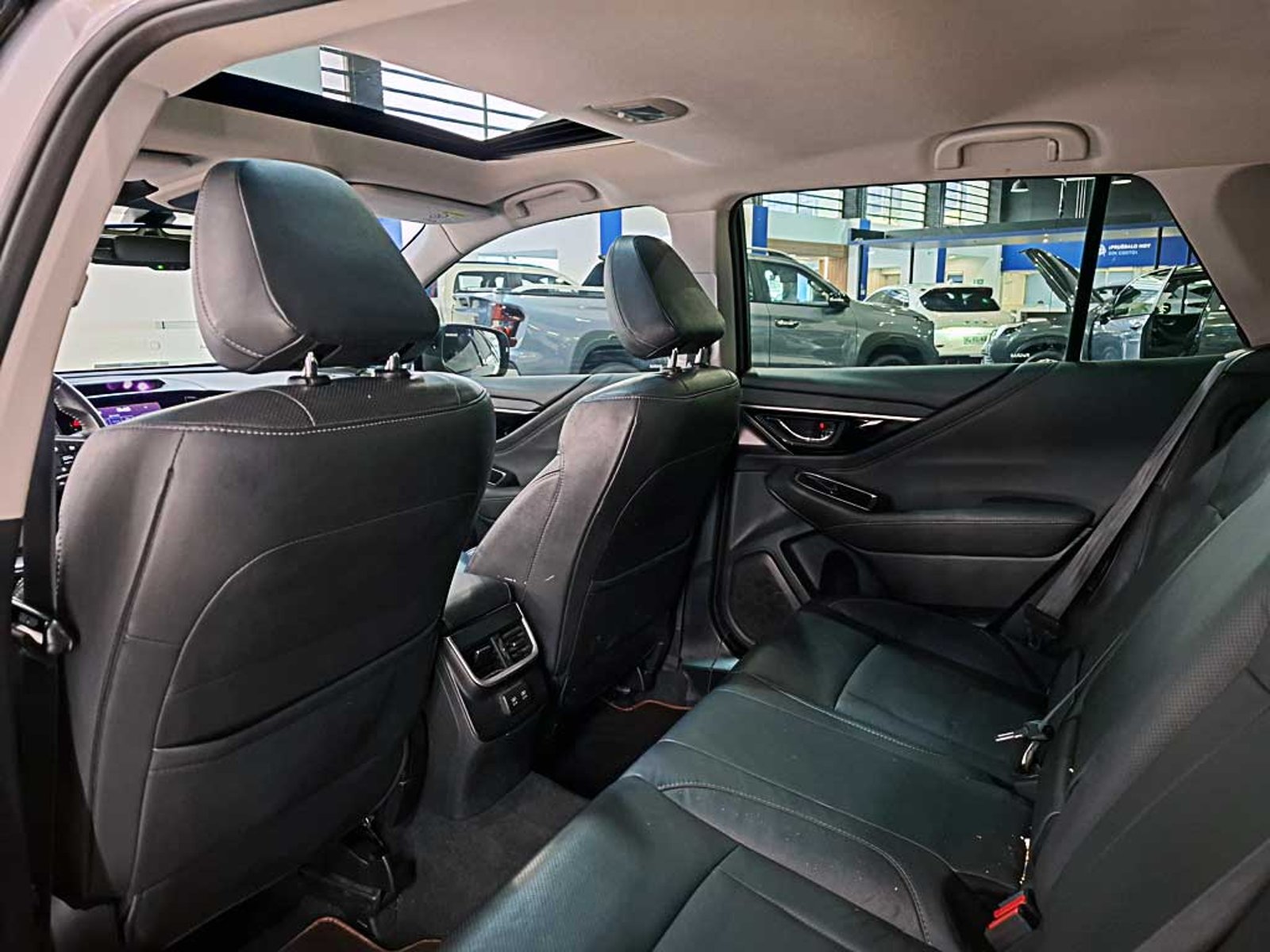 Subaru OUTBACK 2.5 TOURING GARDX AT 4X4 2022 - Imagen 18 de 20