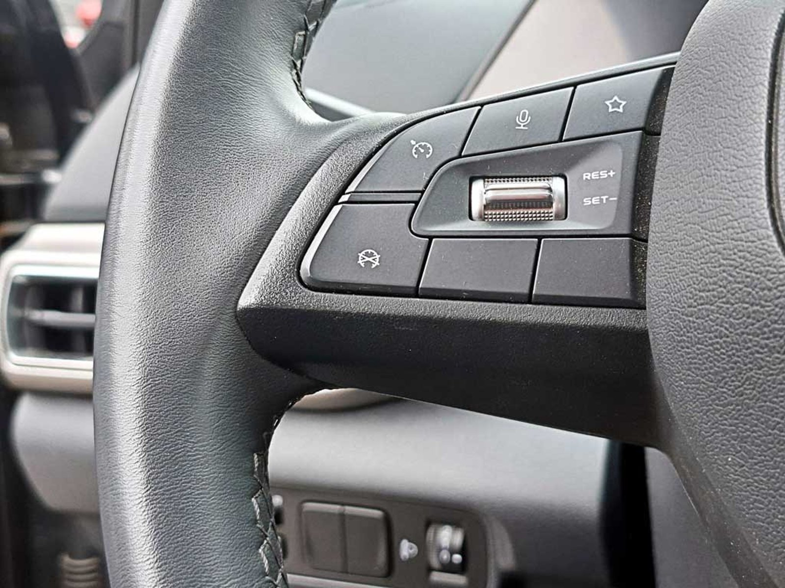 Changan UNI-T 1.5 LUXURY AT 2024 - Imagen 17 de 20