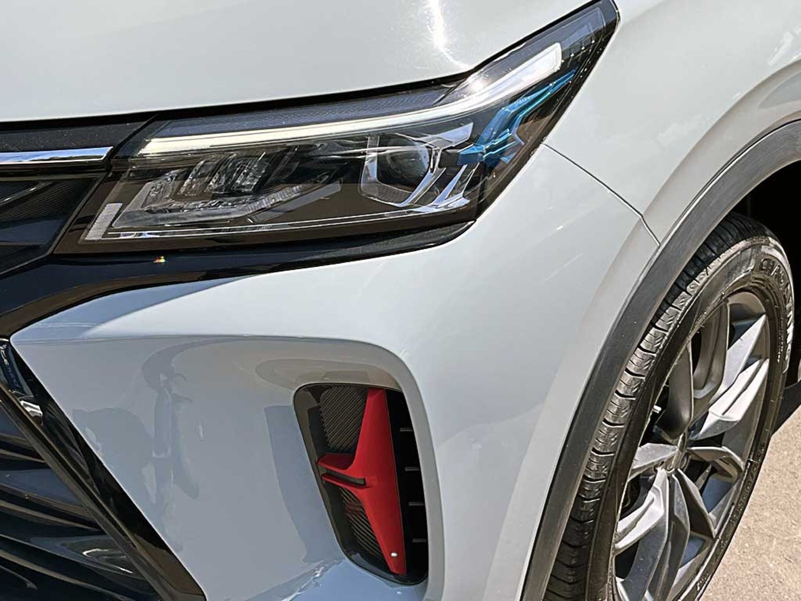 DFSK SUV 600 (IN) 1.5 T COMFORT AT 2024 - Imagen 7 de 20