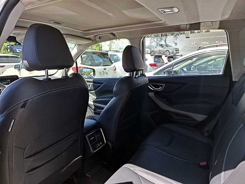 Subaru FORESTER 2.5 AWD LIMITED EYESIGHT GARDX AT 4X4 2023 - Imagen 14 de 20