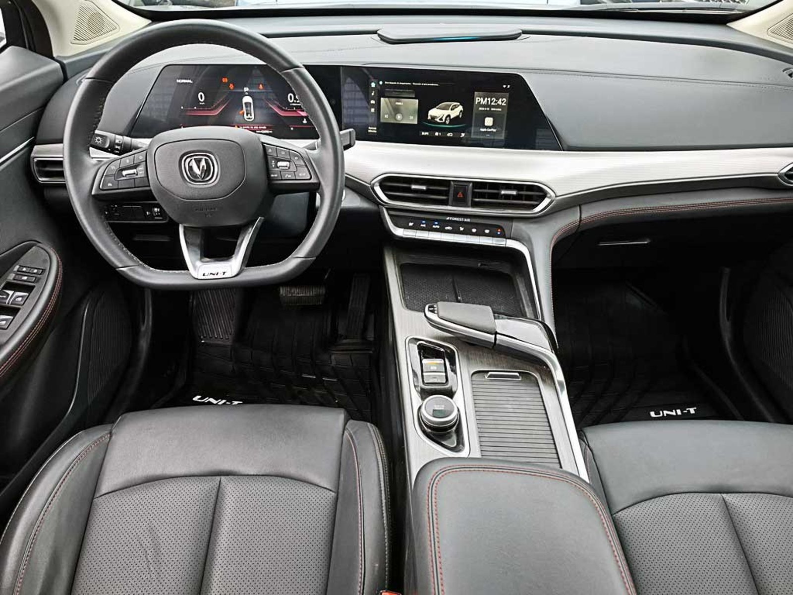 Changan UNI-T 1.5 LUXURY 2024 - Imagen 14 de 20