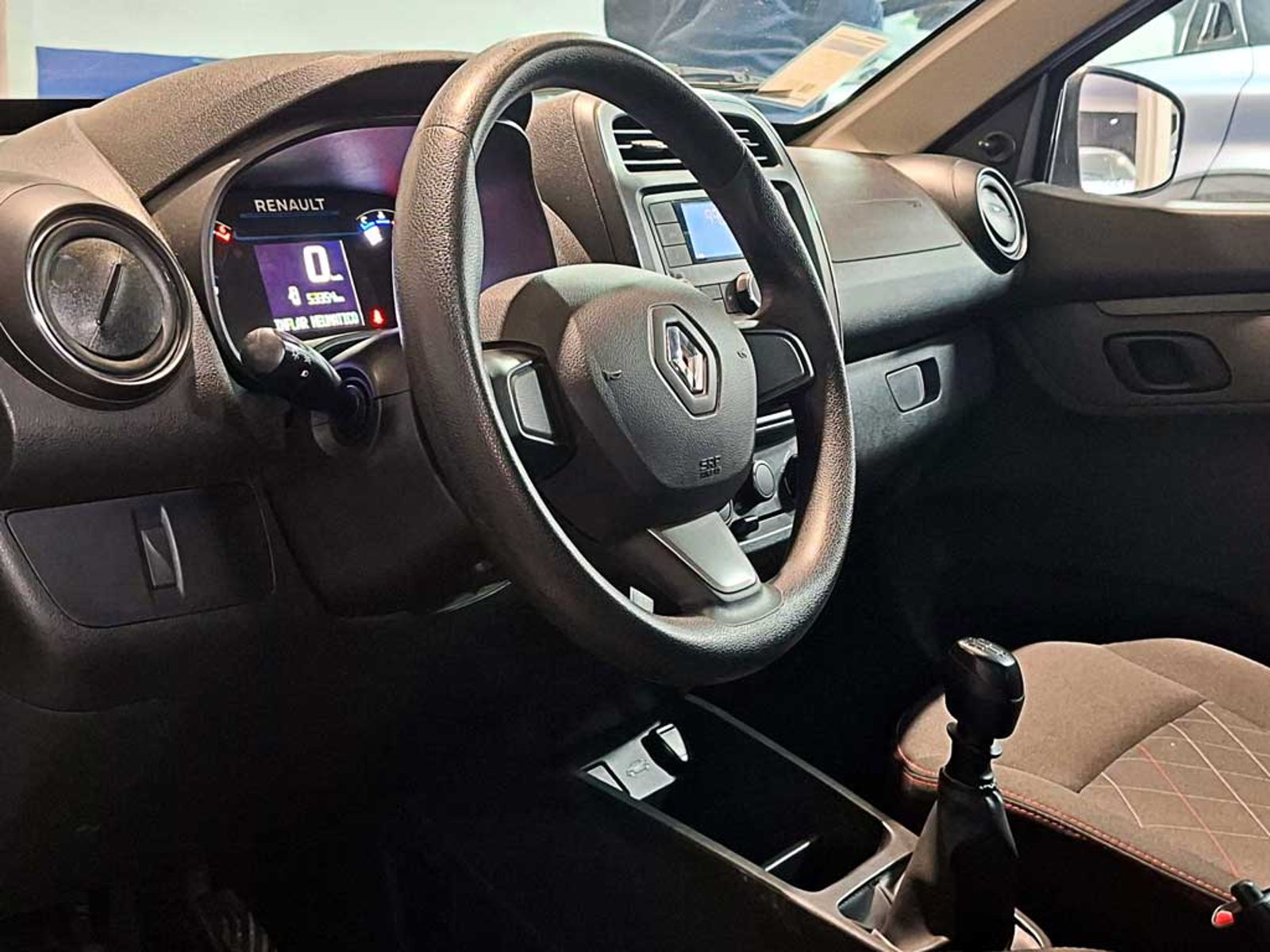 Renault KWID 1.0 HB INTENS MT 2024 - Imagen 10 de 16