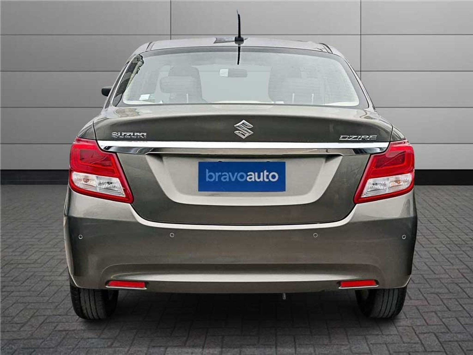 Suzuki DZIRE 1.2 GL MT 2024 - Foto 3 de 19