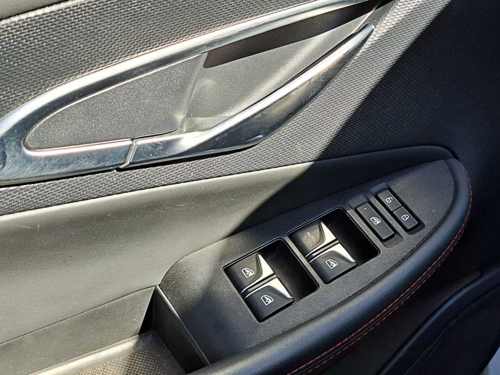 Changan UNI-T 1.5 LUXURY AT 2024 - Imagen 20 de 20