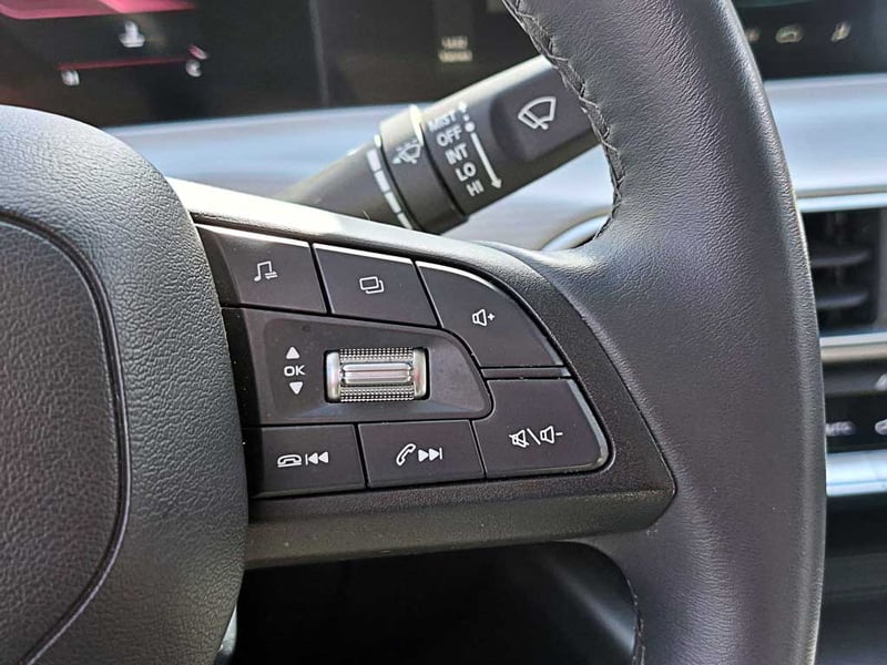 Changan UNI-T 1.5 LUXURY AT 2024 - Imagen 16 de 19