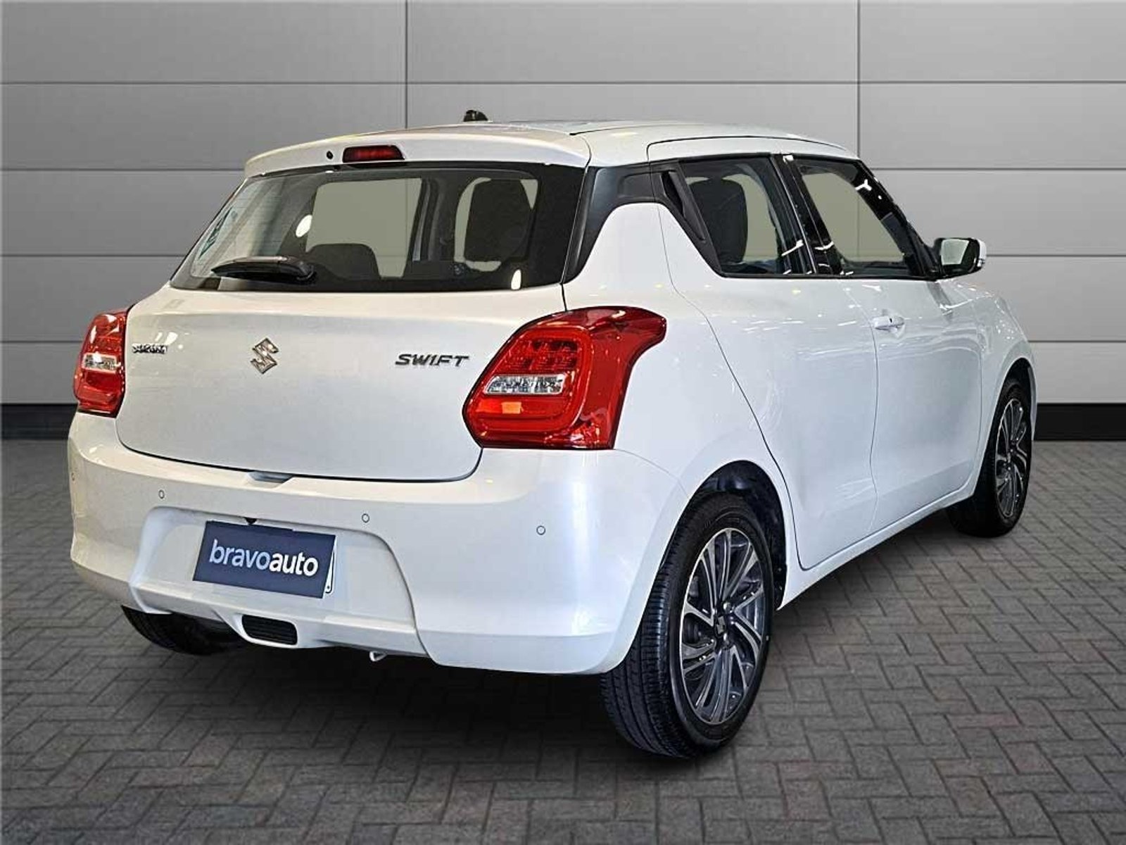 SUZUKI SWIFT 1.2 GLX PLUS AT 2023 - Imagen 4 de 20
