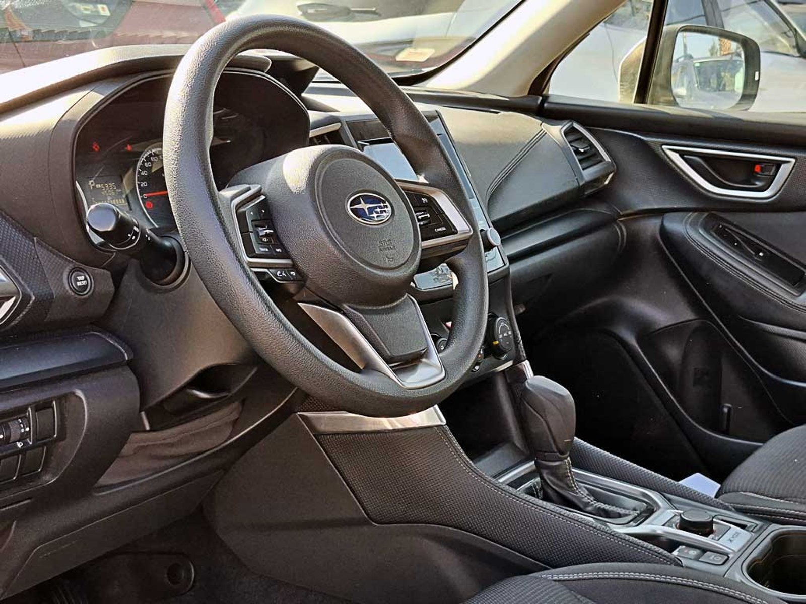 Subaru FORESTER 2.0 X AT 4X4 2024 - Imagen 12 de 20