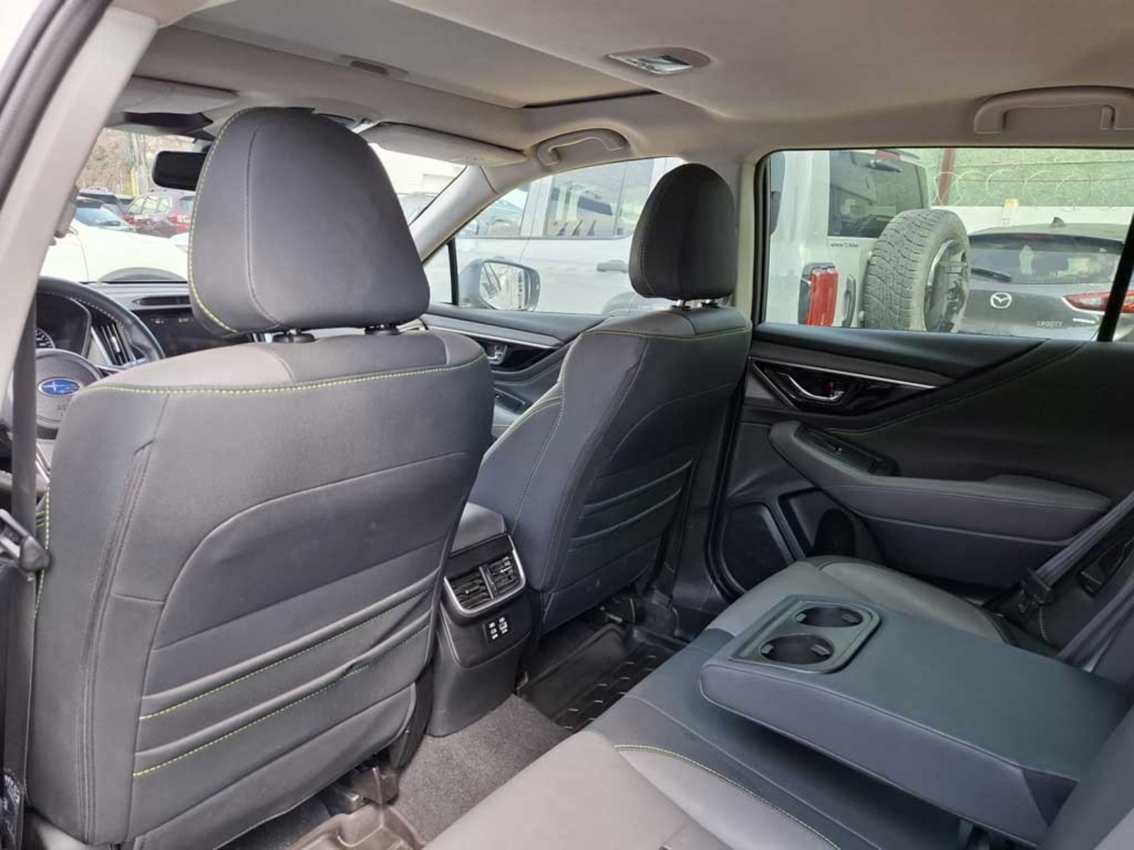 Subaru OUTBACK 2.4 T FIELD EDITION AT 4X4 2025 - Imagen 14 de 20