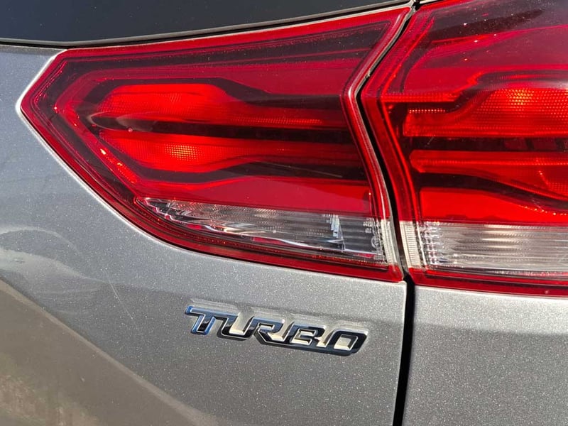Chevrolet TRACKER 1.2 LS MT 2022 - Imagen 9 de 20