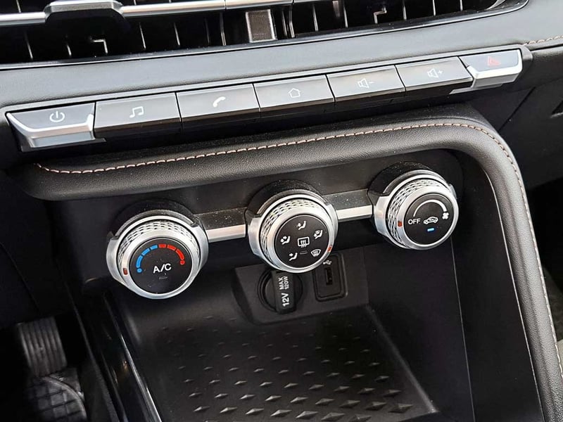 Changan NEW CS15 1.5 LUXURY MT 2023 - Imagen 19 de 20
