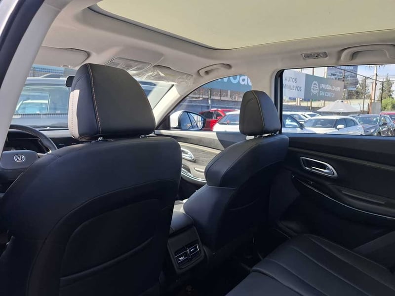 Changan X7 PLUS 1.5 ELITE MT 2026 - Imagen 15 de 20
