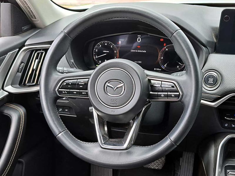 Mazda CX-90 3.3 PREMIUM MILD AT 4X4 HIBRIDO 2025 - Imagen 13 de 20