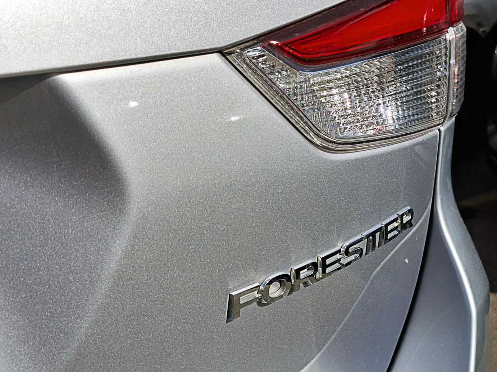Subaru FORESTER 2.0 DYNAMIC EYESIGHT AT 4X4 2024 - Imagen 10 de 20