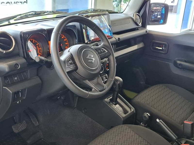 Suzuki JIMNY 1.5 GLX AT 4X4 2026 - Imagen 13 de 20