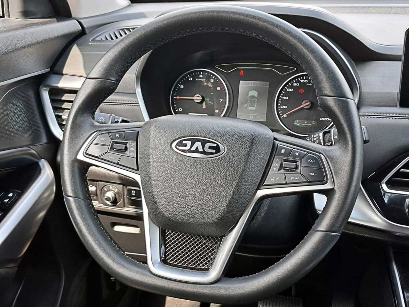 JAC JS8 1.5 LUXURY SE DCT AT 2024 - Imagen 10 de 20