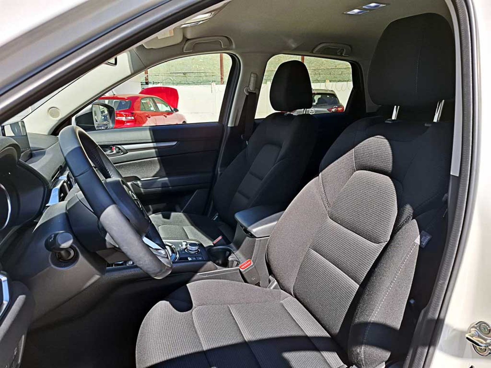 Mazda CX-5 2.0 CORE AT 2023 - Imagen 15 de 20