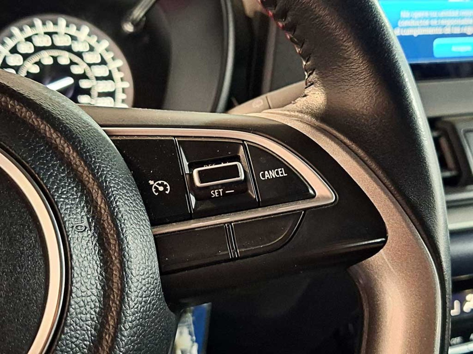 Suzuki BALENO 1.5 GLS MT 2024 - Imagen 17 de 20